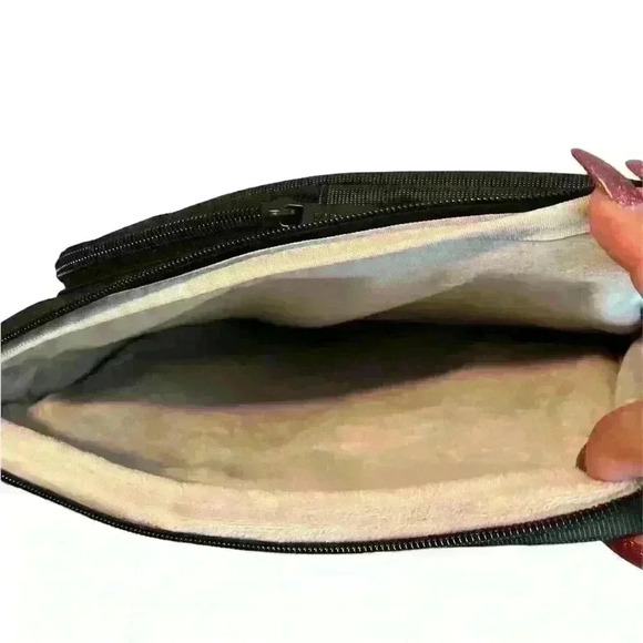 Tomtoc Defender A-17 universal laptop bag - Picture 9 of 11